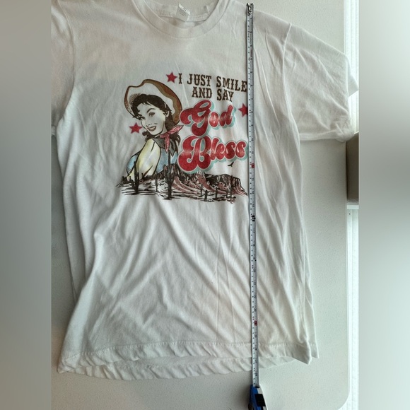 I JUST SMILE AND SAY GOD BLESS Western Tshirt Size Medium - Picture 3 of 6